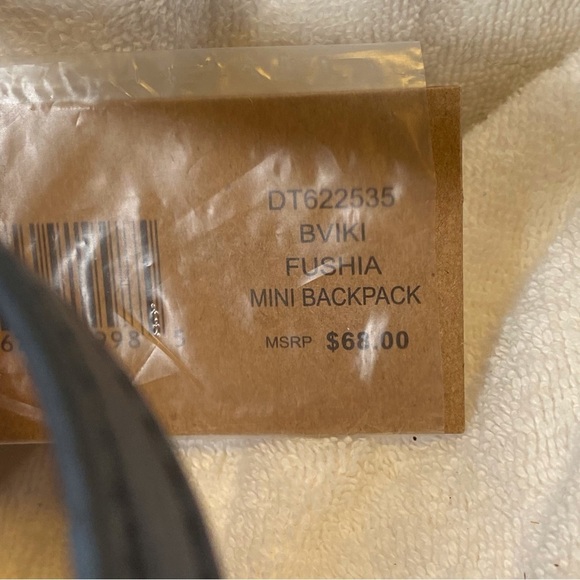 BNWT Steve Madden: Fushia Mini Backpack. - Picture 12 of 14